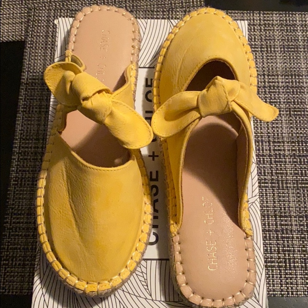 Sierra Yarn BTTM Slip On - Mustard